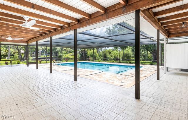 7436 Dana Lin CIR, North Fort Myers, FL 33917