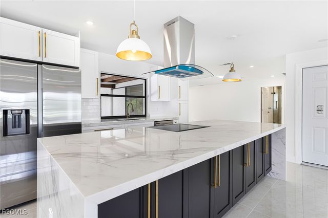 7436 Dana Lin CIR, North Fort Myers, FL 33917