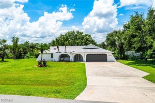 7436 Dana Lin CIR, North Fort Myers, FL 33917