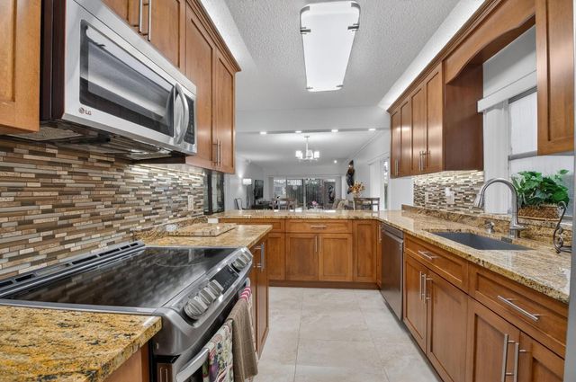 13729 Date Palm Court C, Delray Beach, FL 33484