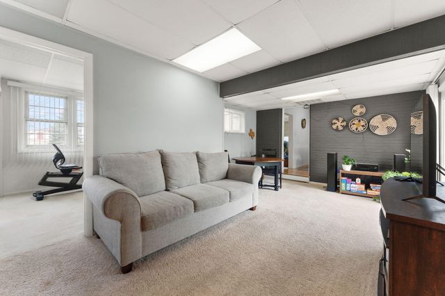 5397 Cleveland Street, Merrillville, IN 46410