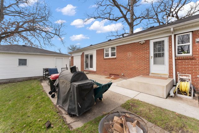 5397 Cleveland Street, Merrillville, IN 46410