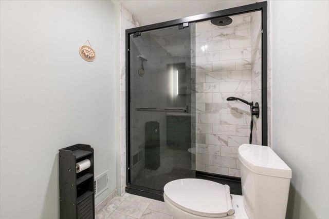10 Balsam Way, Plaistow, NH 03865