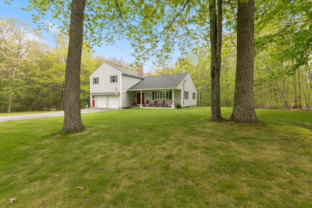10 Balsam Way, Plaistow, NH 03865