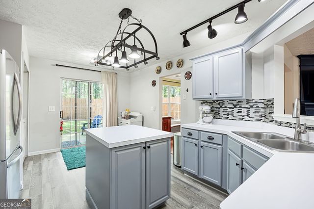 2010 Hidden Valley Drive SW, Marietta, GA 30008