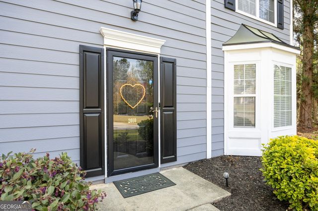 2010 Hidden Valley Drive SW, Marietta, GA 30008