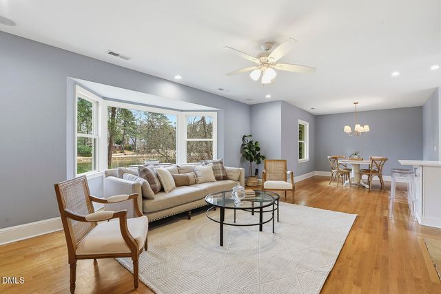 100 W Lakeside Drive, Fuquay Varina, NC 27526