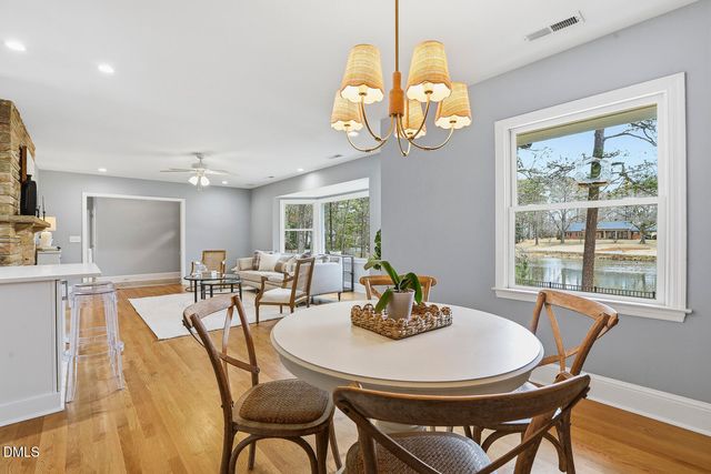 100 W Lakeside Drive, Fuquay Varina, NC 27526