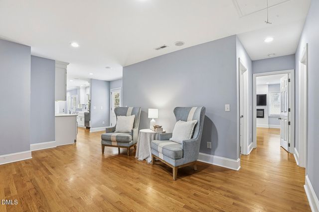 100 W Lakeside Drive, Fuquay Varina, NC 27526