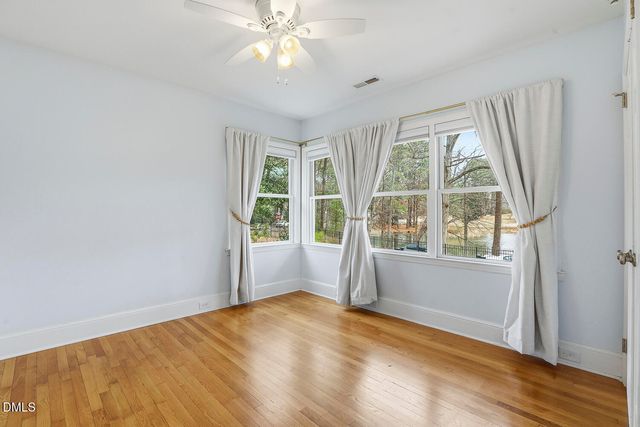 100 W Lakeside Drive, Fuquay Varina, NC 27526