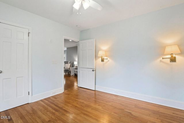 100 W Lakeside Drive, Fuquay Varina, NC 27526