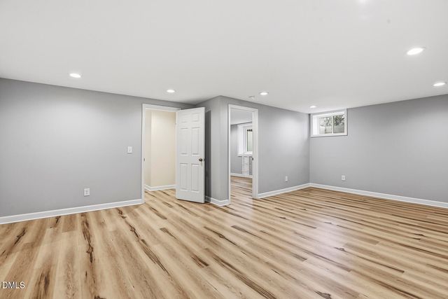 100 W Lakeside Drive, Fuquay Varina, NC 27526