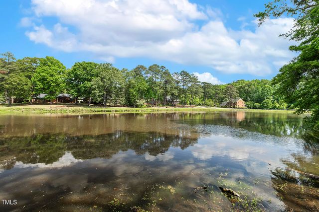 100 W Lakeside Drive, Fuquay Varina, NC 27526