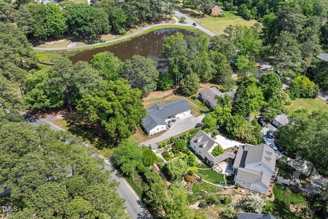 100 W Lakeside Drive, Fuquay Varina, NC 27526