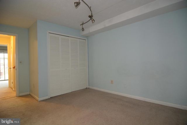 13965 BIG YANKEE LN, Centreville, VA 20121
