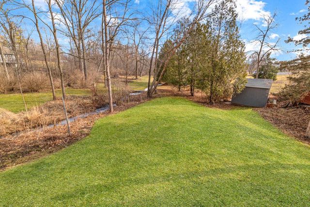 12044 N Maryhill COURT, Mequon, WI 53092