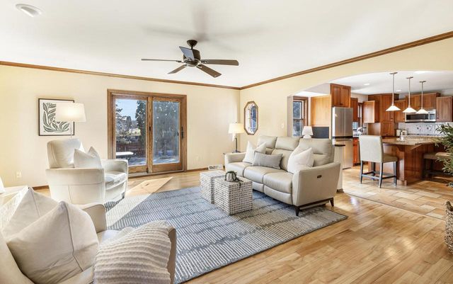 12044 N Maryhill COURT, Mequon, WI 53092