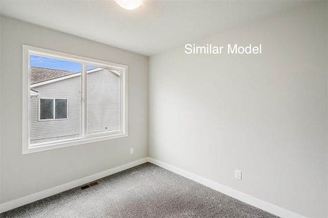 608 NE Oak Ridge Drive, Ankeny, IA 50021
