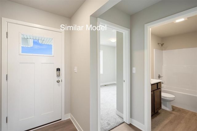 608 NE Oak Ridge Drive, Ankeny, IA 50021