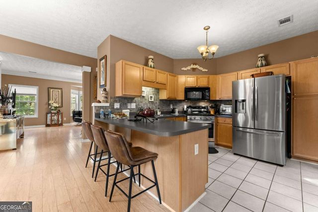 1628 Indian Way, Cumming, GA 30040