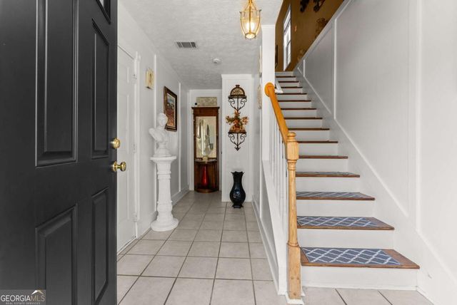 1628 Indian Way, Cumming, GA 30040