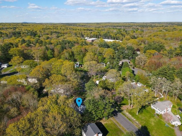68 Alden St, Foxboro, MA 02035