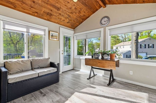 68 Alden St, Foxboro, MA 02035