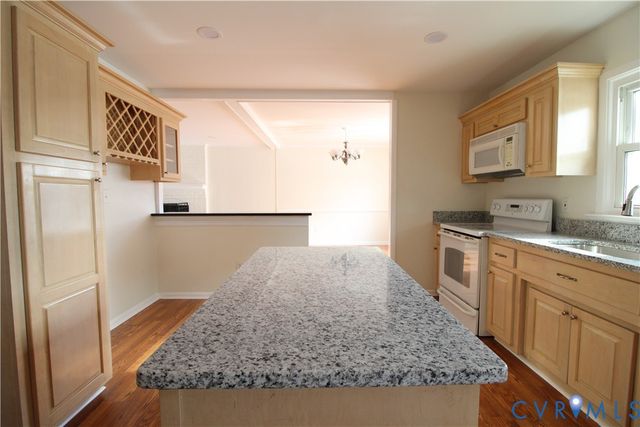 6357 Foxrock Ln, Hanover, VA 23111