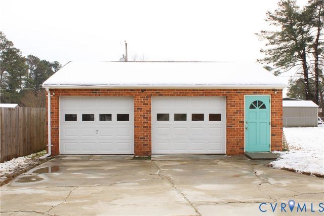 6357 Foxrock Ln, Hanover, VA 23111