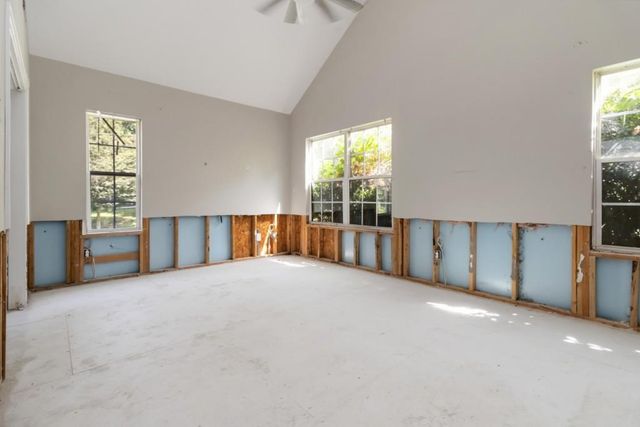 9005 Lemans Trail, Gainesville, GA 30506