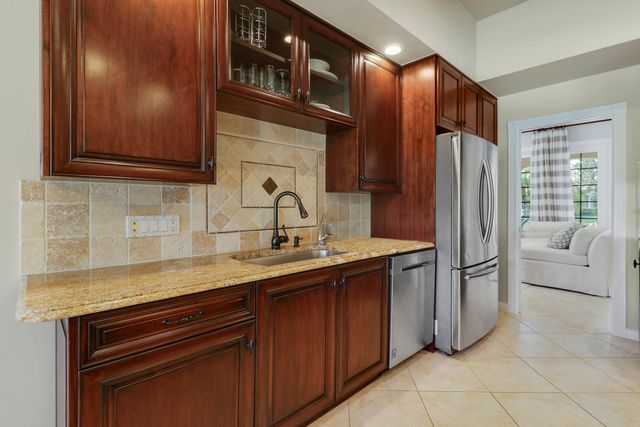 8435 Belize Place, Wellington, FL 33414