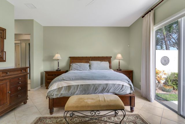 8435 Belize Place, Wellington, FL 33414