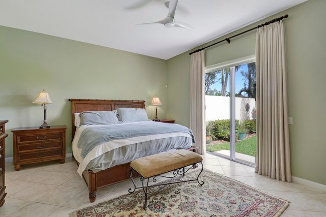 8435 Belize Place, Wellington, FL 33414