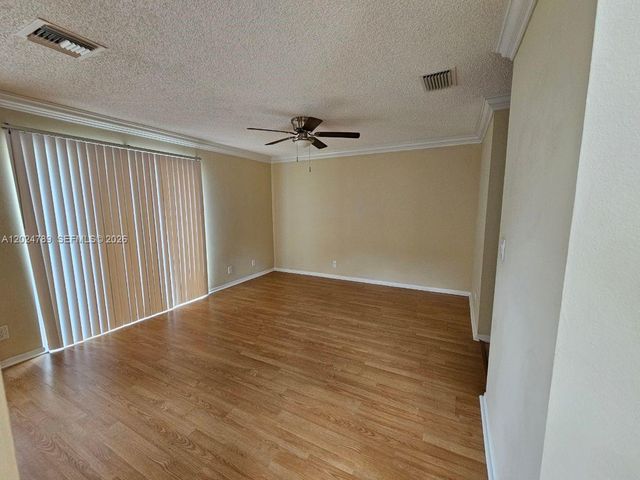 6836 Long Key St, Lake Worth, FL 33467