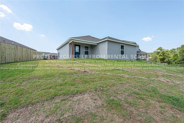 1151 E Sparrow Circle, Fayetteville, AR 72701