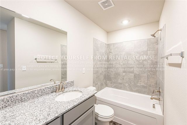 1151 E Sparrow Circle, Fayetteville, AR 72701