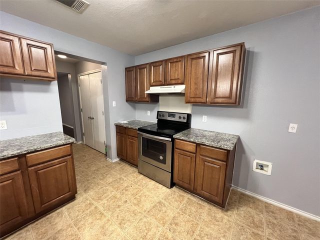 13501 Marie LN, Manor, TX 78653