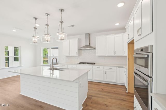 1521 Immagene Way 82, Fuquay Varina, NC 27526