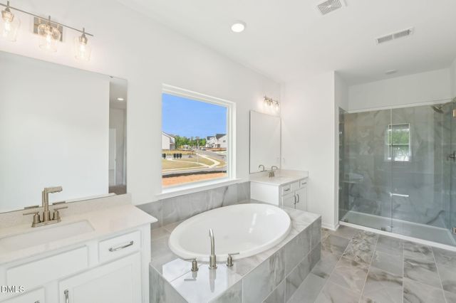 1521 Immagene Way 82, Fuquay Varina, NC 27526