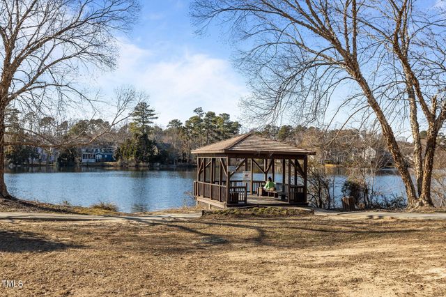 5367 Cog Hill Court, Raleigh, NC 27604