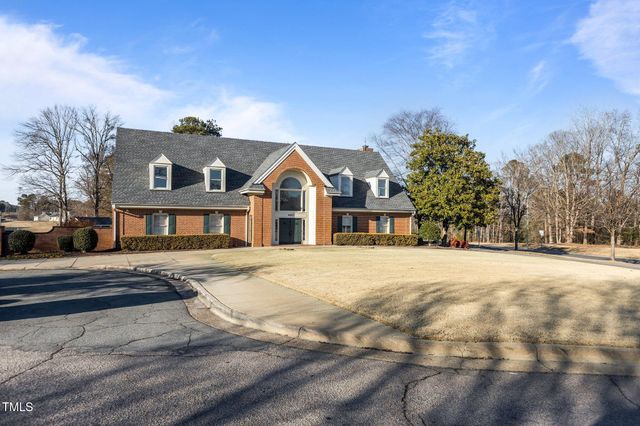 5367 Cog Hill Court, Raleigh, NC 27604