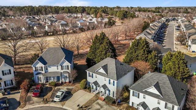 5367 Cog Hill Court, Raleigh, NC 27604