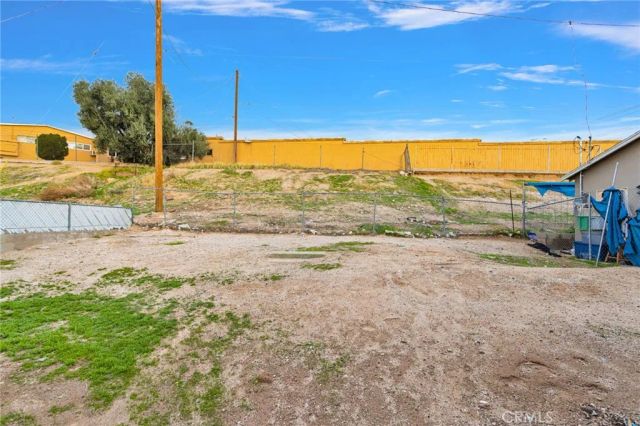 127 May Avenue, Barstow, CA 92311