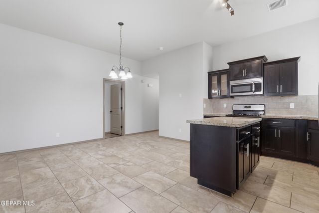 12761 MARIA L FERNANDEZ, El Paso, TX 79938