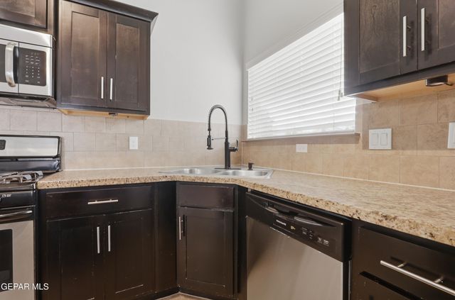 12761 MARIA L FERNANDEZ, El Paso, TX 79938