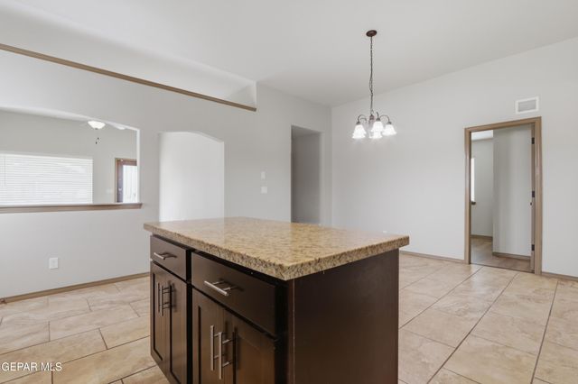 12761 MARIA L FERNANDEZ, El Paso, TX 79938