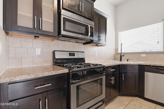 12761 MARIA L FERNANDEZ, El Paso, TX 79938