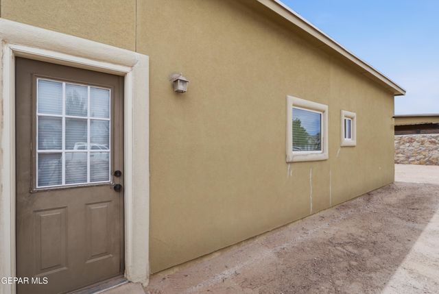 12761 MARIA L FERNANDEZ, El Paso, TX 79938