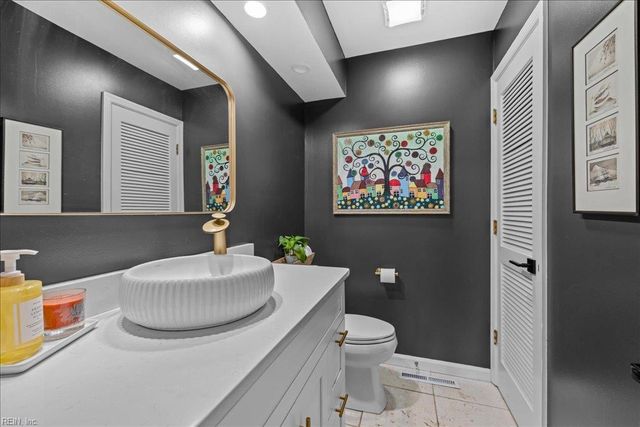 2504 Sevilla CT, Virginia Beach, VA 23456