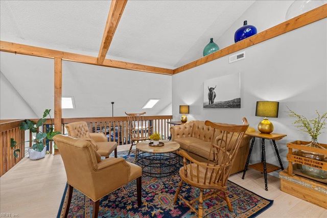 2504 Sevilla CT, Virginia Beach, VA 23456